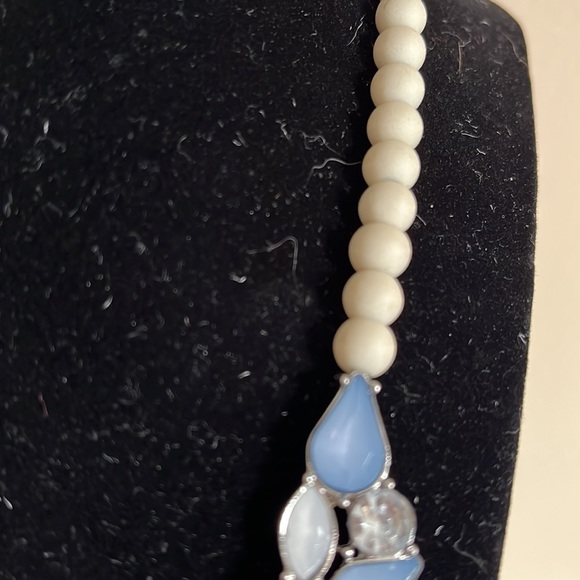 Macys statement necklace - Picture 3 of 6